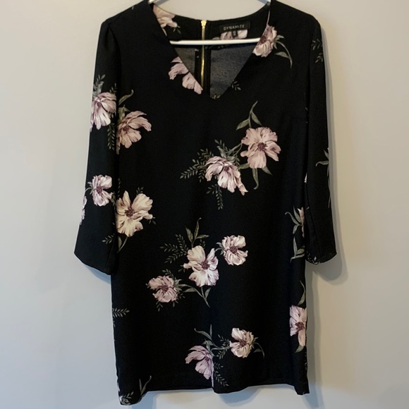 Black floral dress perfect for corporate/casual/dressy-WORN ONCE - Picture 1 of 4